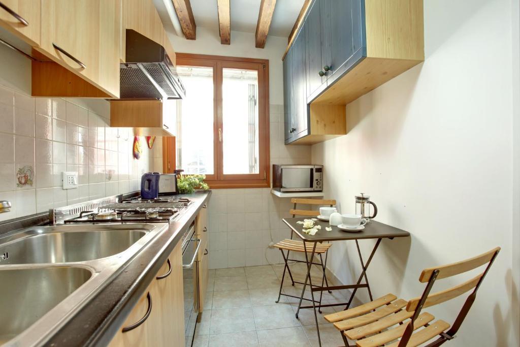 Grimaldi Apartments Cannaregio Venice Room photo